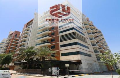 Apartment - 2 Bedrooms - 2 Bathrooms for sale in Durar A - Dubai Land Residence Complex - Dubai