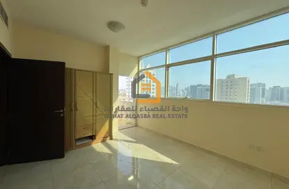 Apartment - 1 Bedroom - 2 Bathrooms for rent in Dar Al Majaz - Jamal Abdul Nasser Street - Al Majaz - Sharjah