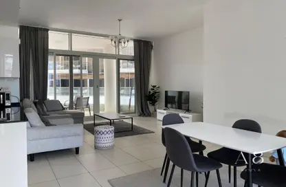 Apartment - 1 Bedroom - 2 Bathrooms for sale in Royal Bay - Palm Jumeirah - Dubai