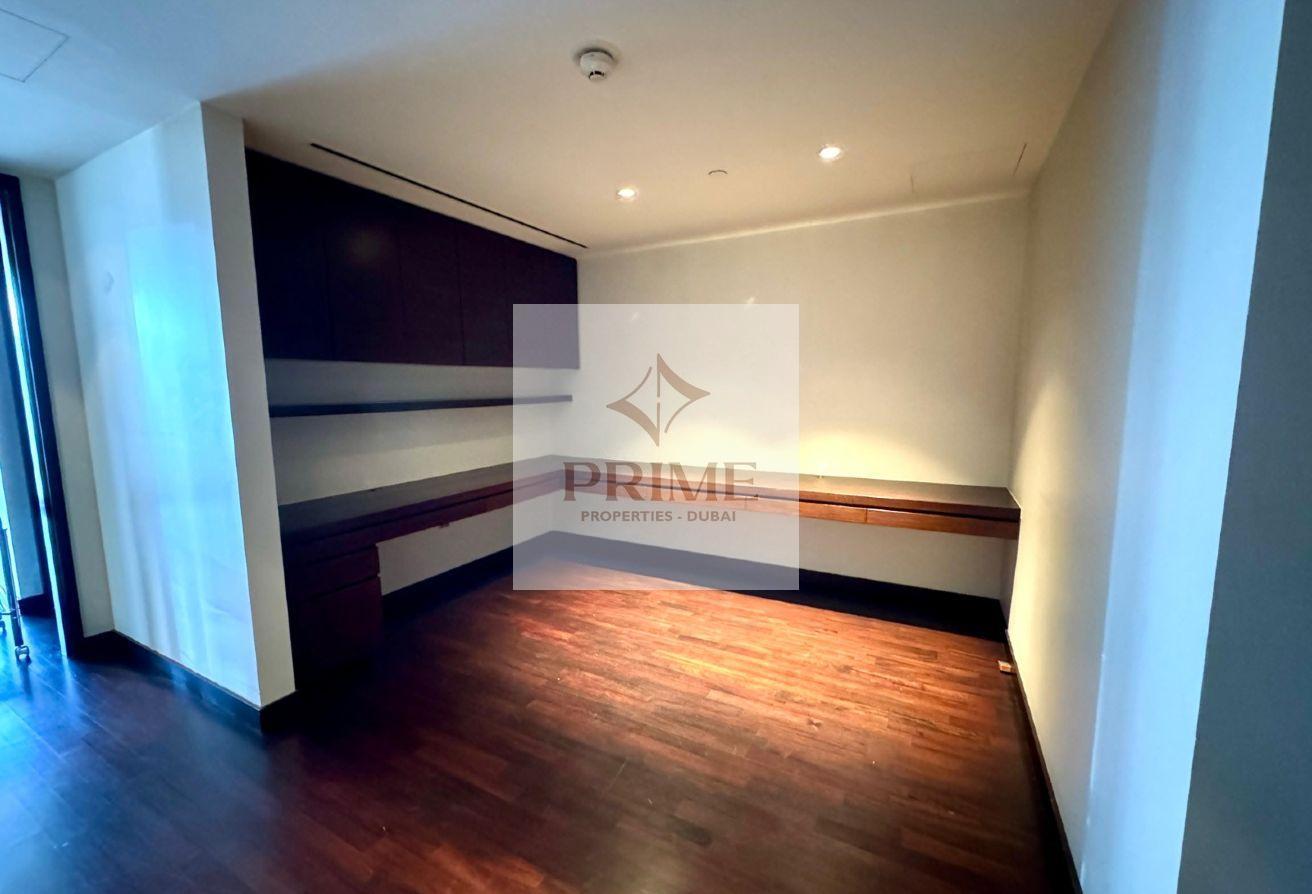 Spacious 3BR + Maid | Sea Views | Sky Scrapper photo 12