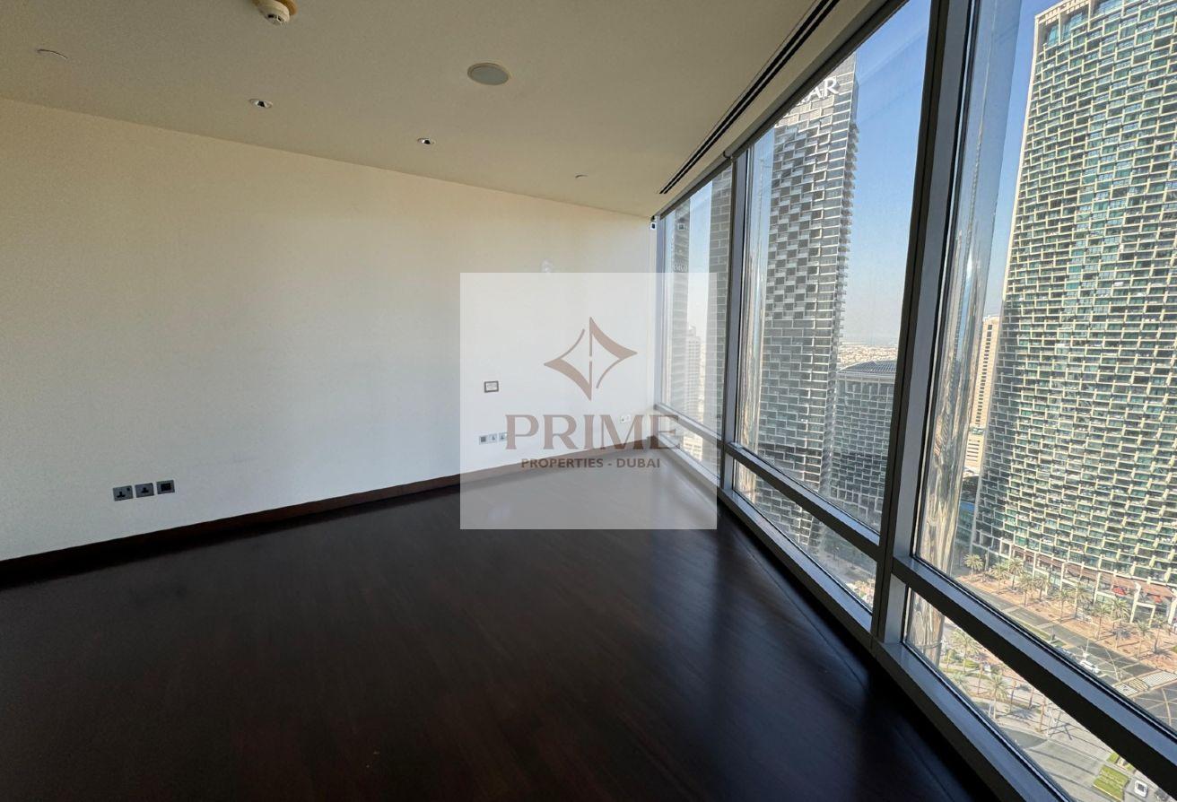 Spacious 3BR + Maid | Sea Views | Sky Scrapper photo 8