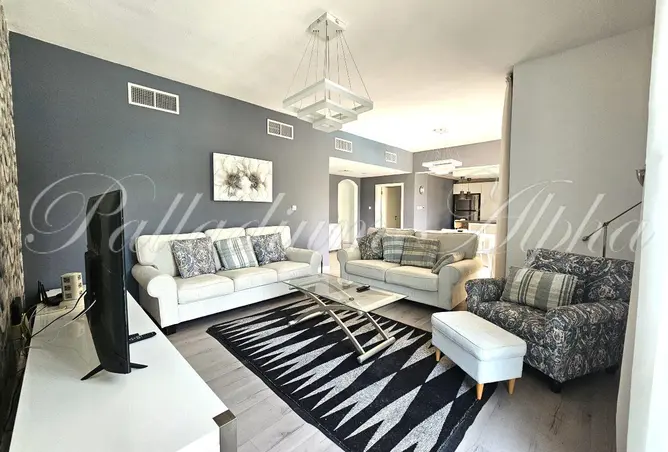 156894978 - Property Image 3