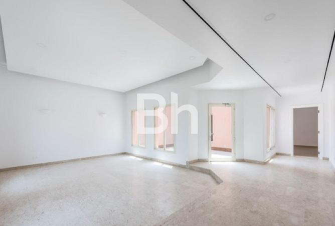 99974015 - Property Image 3