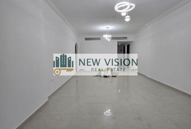 118148660 - Property Image 3
