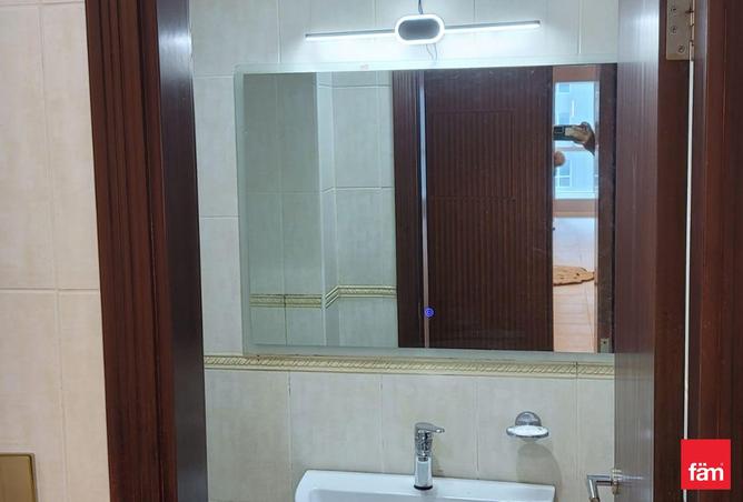 74240991 - صورة العقار 2