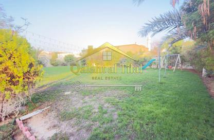 Villa - 4 - 6 for sale in Al Qarayen 1 - Al Qarain - Sharjah