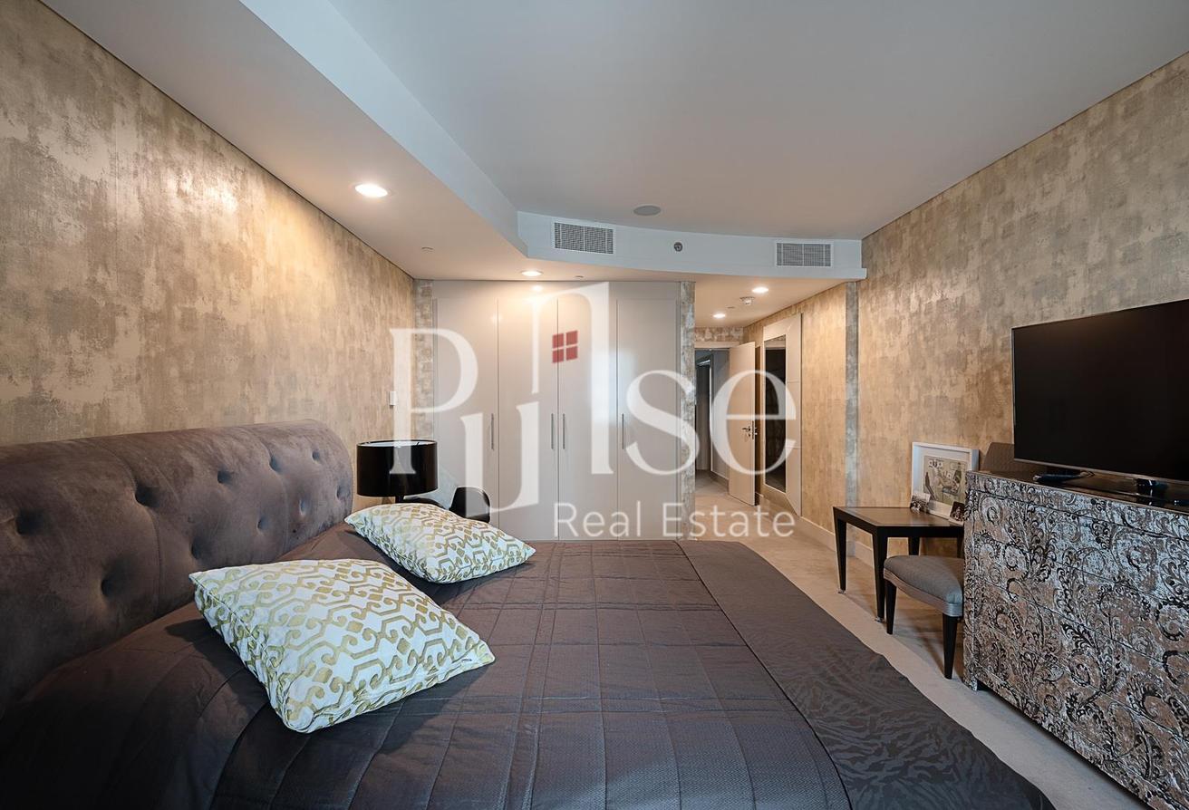 Furnished 3BR Duplex | High Floor | Vacant photo 13