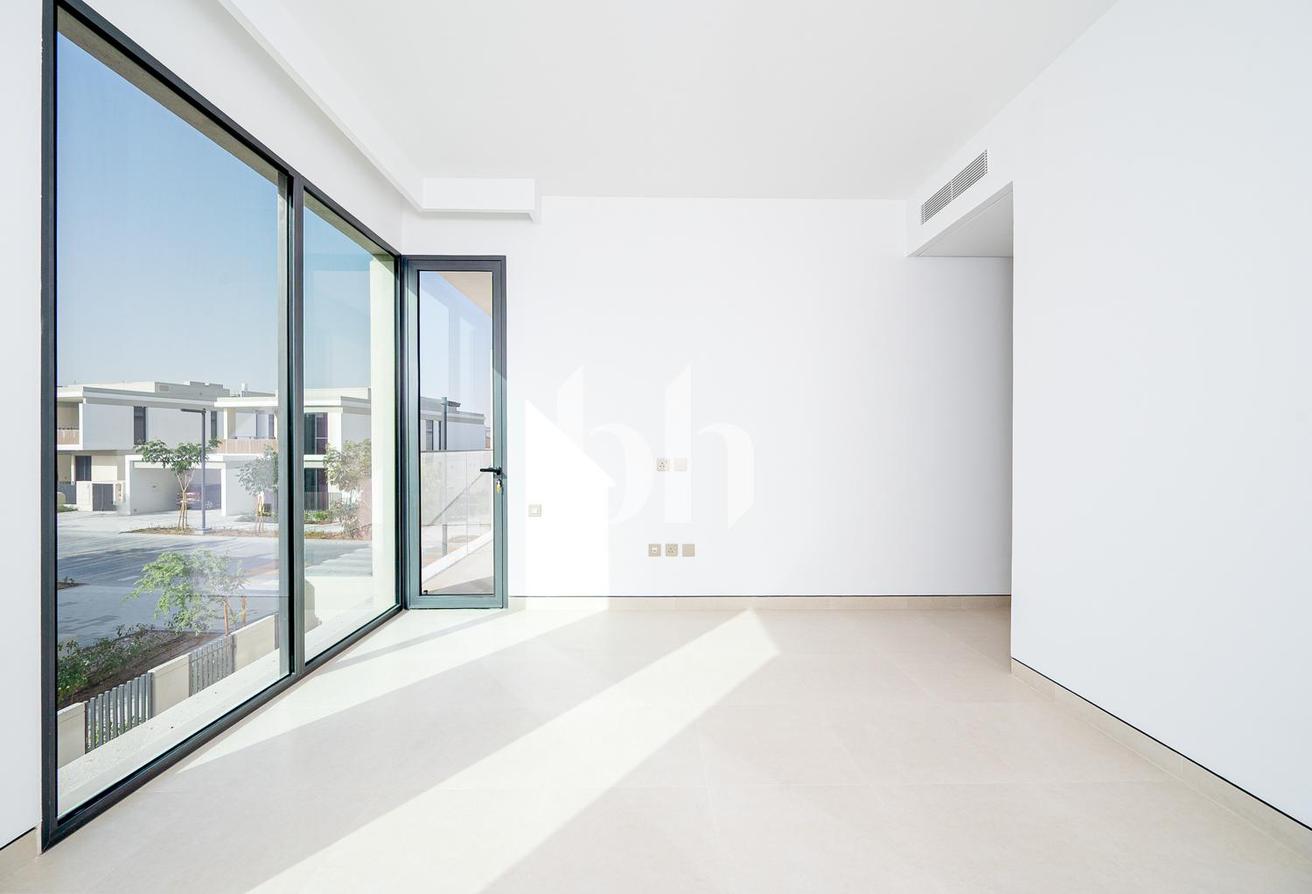 Internal Location | Genuine Listing | Vacant Now photo 17