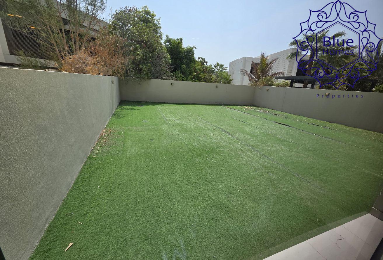 Furnished 4BHK+Maids|Spacious Size|Wooden Flooring photo 6