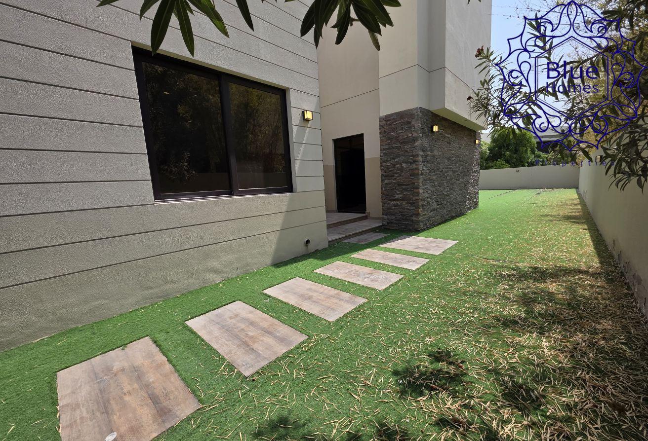 Furnished 4BHK+Maids|Spacious Size|Wooden Flooring photo 5