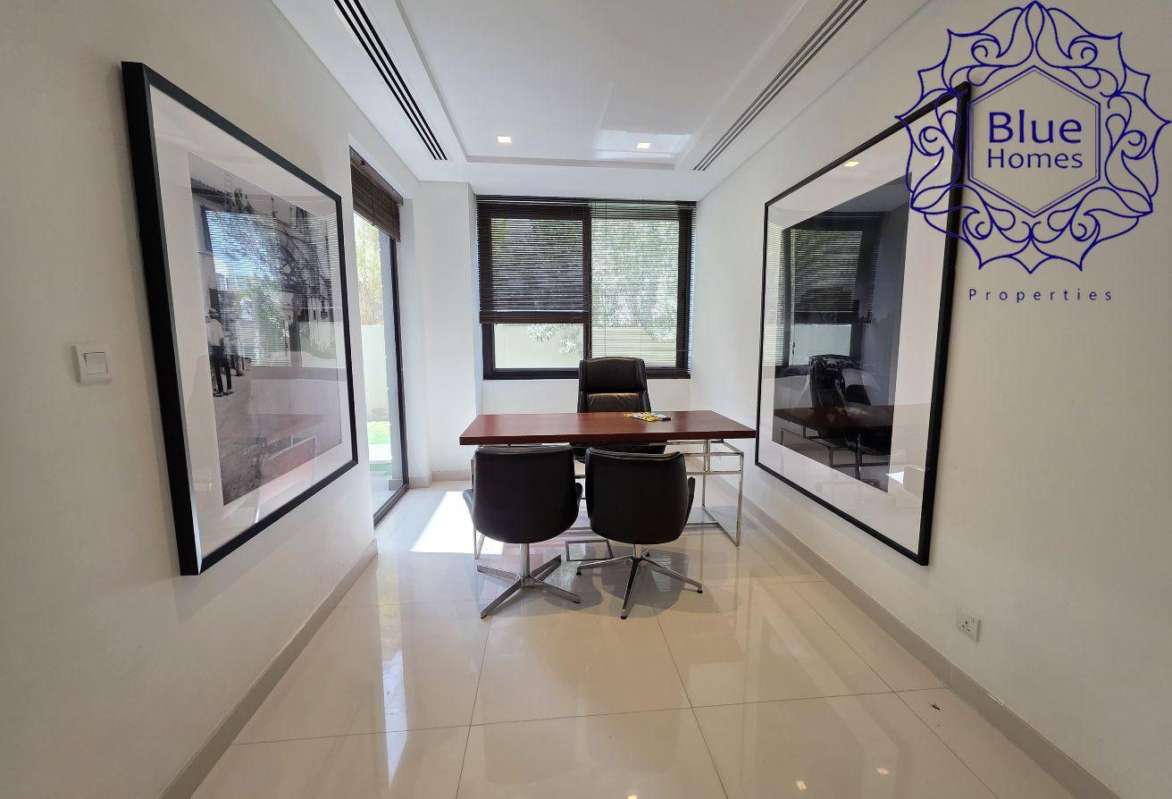 Furnished 4BHK+Maids|Spacious Size|Wooden Flooring photo 8