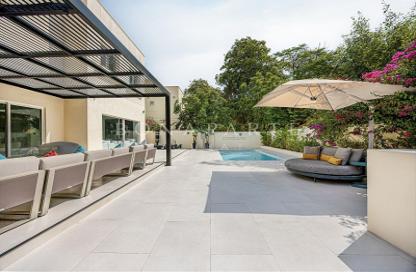 Villa - 5 Bedrooms - 4 Bathrooms for rent in Meadows 9 - Meadows - Dubai Villa - 5 Bedrooms - 4 Bathrooms for rent in Meadows 9 - Meadows - Dubai