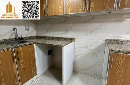 Half Floor - 1 Bathroom for rent in Al Jurf 3 - Al Jurf - Ajman Downtown - Ajman
