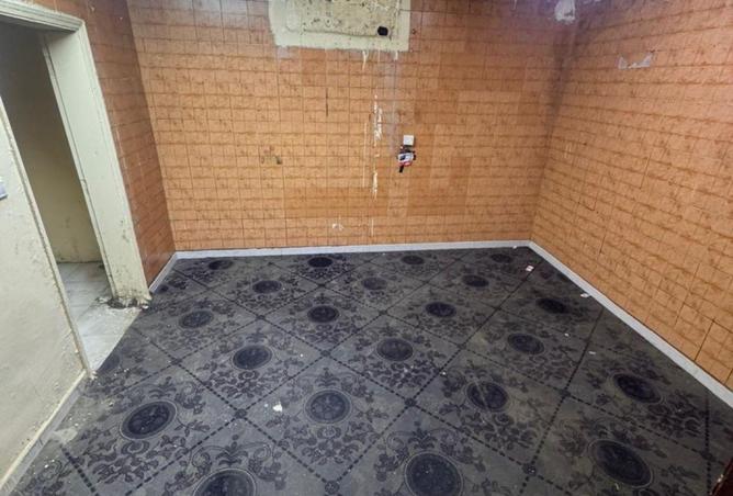 70302064 - صورة العقار 2