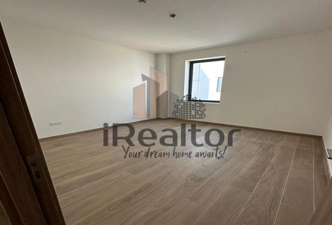 76571758 - صورة العقار 2