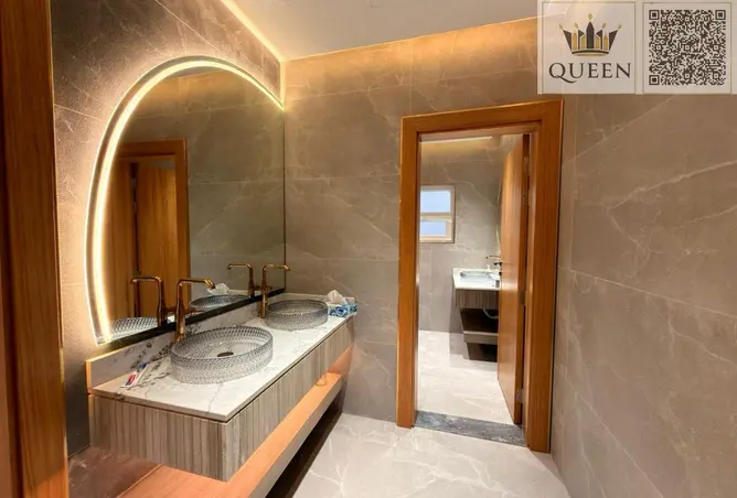165028666 - Property Image 3
