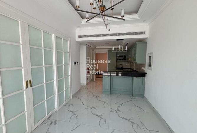 136562102 - Property Image 2