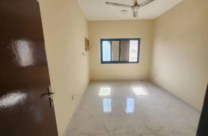 شقة - غرفة نوم - 1 حمام للايجار في القليعة - الشرق - الشارقة