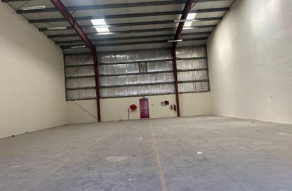 Warehouse - Studio - 1 Bathroom for rent in Dubai Investment Park 1 (DIP 1) - Dubai Investment Park (DIP) - Dubai