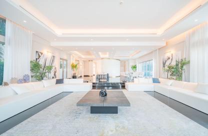 Villa - 5 Bedrooms - 7 Bathrooms for rent in Signature Villas Frond K - Signature Villas - Palm Jumeirah - Dubai