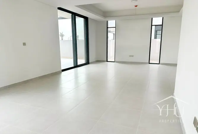 103680791 - Property Image 3