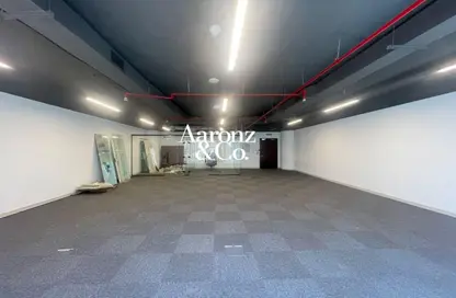 Office Space - Studio for rent in Opal Tower - Business Bay - Dubai