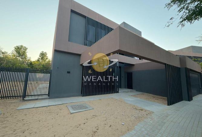 104143652 - Property Image 2