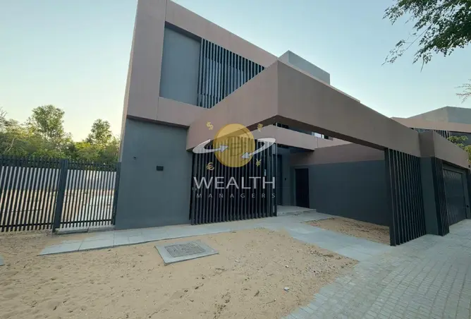 104143652 - Property Image 2