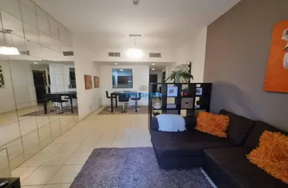 Apartment - 1 Bedroom - 2 Bathrooms for rent in Autumn 2 - Autumn - Seasons Community - District 15 - Jumeirah Village Circle - Dubai