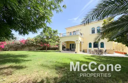 Villa - 3 Bedrooms - 4 Bathrooms for rent in District 6 - Jumeirah Park - Dubai