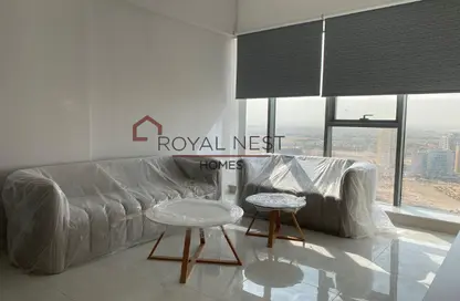 شقة - غرفة نوم - 2 حمامات للايجار في برج بلو ويفز - مجمع دبي ريزيدنس - دبي لاند - دبي