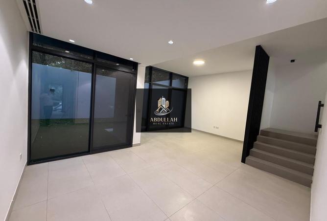 106415282 - Property Image 3