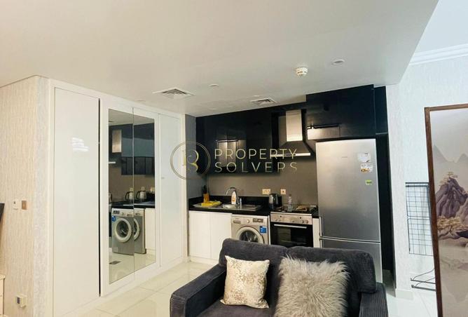 81121234 - Property Image 3