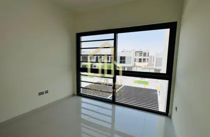 Townhouse - 3 Bedrooms - 5 Bathrooms for sale in Juniper - Damac Hills 2 - Dubai