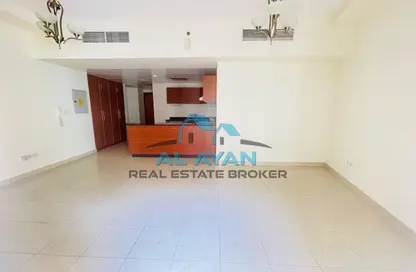 Apartment - Studio - 1 Bathroom for rent in Universal Apartments - CBD (Central Business District) - International City - Dubai