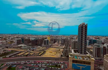 شقة - 3 غرف نوم - 3 حمامات للايجار في برج زعبيل - شارع الشيخ زايد - دبي