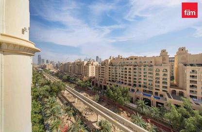 Apartment - 2 Bedrooms - 3 Bathrooms for rent in Al Anbara - Shoreline Apartments - Palm Jumeirah - Dubai