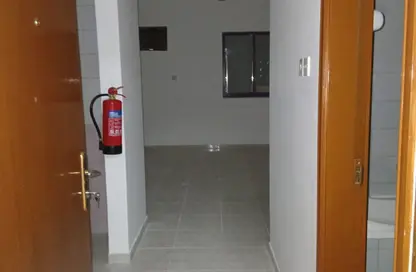 Apartment - Studio for rent in Al Butina 9 Building - Al Butina - Sharjah