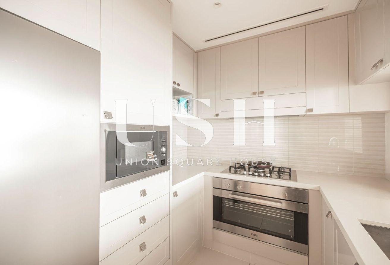 Sky Collection | Burj Khalifa View | Large Layout photo 13