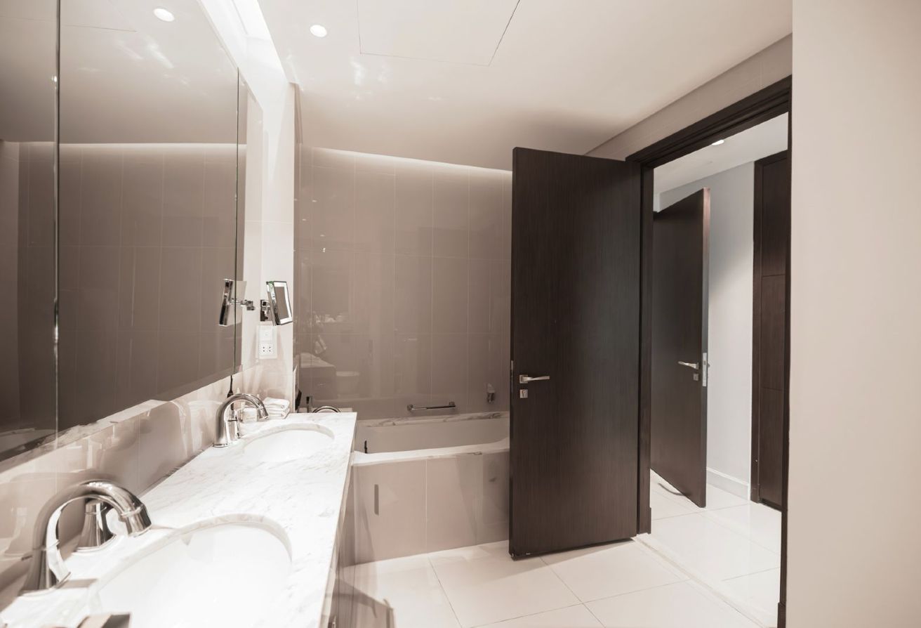 3 bedroom apartment in The Address Residence Fountain Views 3, Downtown Dubai: 16