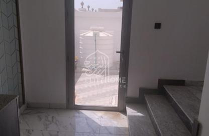 Villa - 4 - 4 for sale in Sharqan - Al Heerah - Sharjah Villa - 4 - 4 for sale in Sharqan - Al Heerah - Sharjah