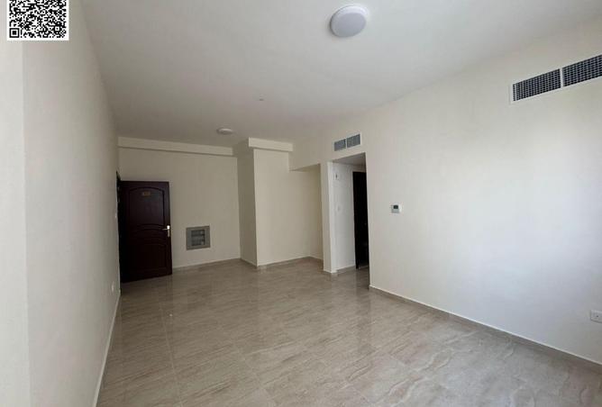 84085042 - Property Main Image