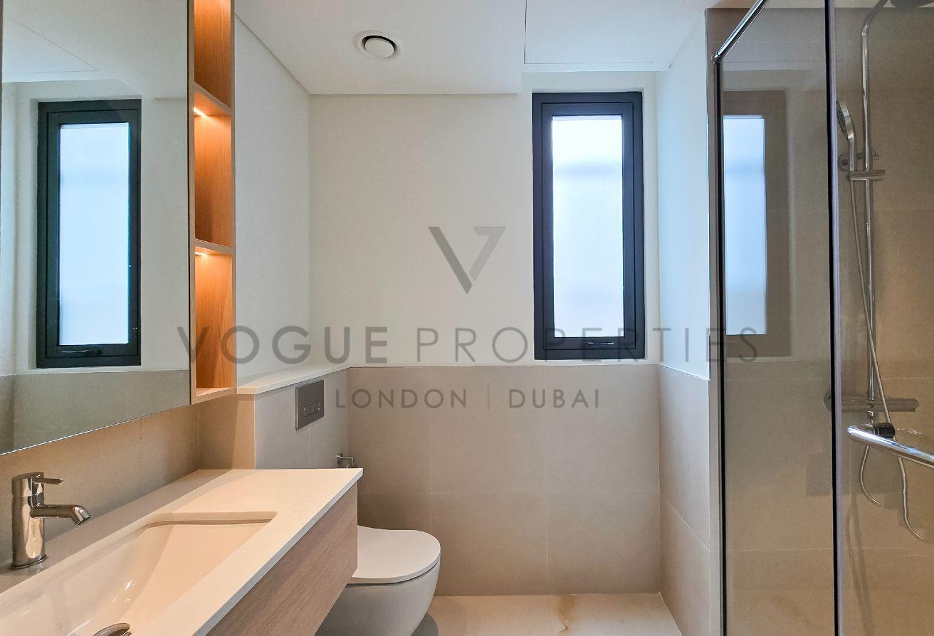 Corner Villa |Close to Amenities| Golf Course View photo 13