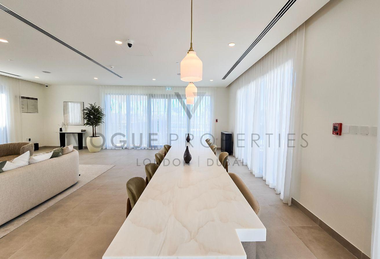 Corner Villa |Close to Amenities| Golf Course View photo 16