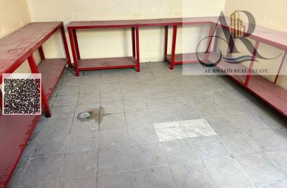 Labor Camp - Studio - 7+ for rent in Al Sajaa S - Al Sajaa - Sharjah