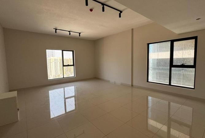 75404244 - Property Main Image