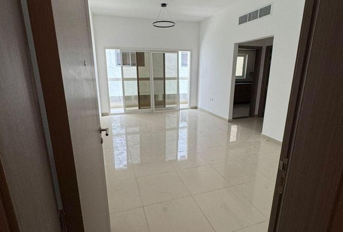 74237068 - Property Image 2