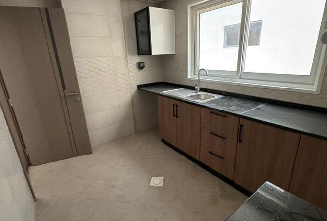 74237068 - Property Image 3