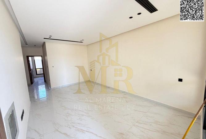 104896292 - Property Image 3