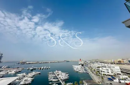 Apartment - 3 Bedrooms - 4 Bathrooms for rent in Seagate Building 1 - Seagate - Mina Rashid - Dubai